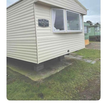 Aj'S Caravan Hire Hotel Aberystwyth Exterior photo